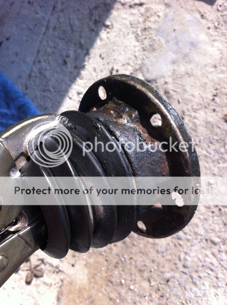 How to remove rubber boot off inner cv joint? VW T4 Forum VW T5 Forum